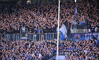 Die Bielefelder Schüco-Arena war beim ersten Heimspiel der Saison restlos ausverkauft. - Teresa Kröger