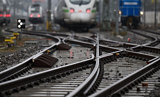 Was die Bahn in Deutschland, ist in Frankreich etwa die SNCF oder in Spanien Renfe. - Hendrik Schmidt/dpa