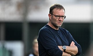 Frauen-Trainer Thomas Horsch verlässt den Verein am Saisonende. - Hendrik Schmidt/dpa