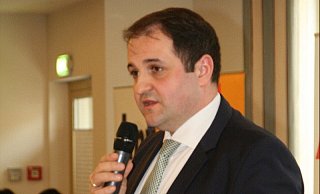 Staatssekretär Nathanael Liminski spricht über Erfolge der Landesregierung. - Andreas Götte