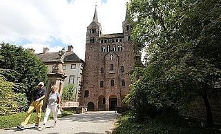 Corveyer Westwerk ist Weltkulturerbe - Höxter