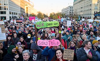 In Berlin und Kiel sind Demonstrationen zu den Merz-Äußerungen geplant. - Annette Riedl/dpa