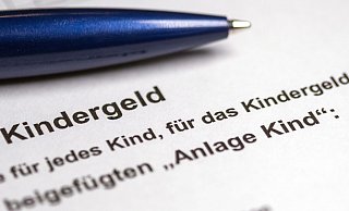 Das Kindergeld soll angehoben werden. - Jens Büttner/ZB/dpa
