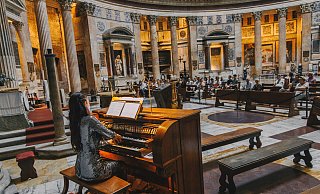 Dariia Lytvishko konzertierte bereits an vielen spektakulären Orten, darunter das Pantheon in Rom. - Privat