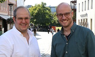 Raphael Rosenstein (l.) und Martin Holzhausen von den Wirtschaftsjunioren Paderborn-Höxter möchten vor der Kommunalwahl Impulse setzen. - Holger Kosbab