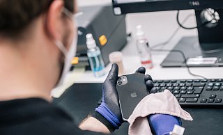 Refurbished bedeutet, dass ein Profi ein gebrauchtes Gerät wieder auf Vordermann gebracht hat - falls und wo dies nötig war. - Zacharie Scheurer/dpa-tmn