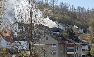 Die Rauchsäule in Dalhausen war weithin zu sehen. - Birger Berbüsse