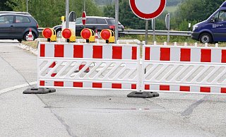 Umleitungen werden ausgeschildert.  - Symbolfoto/picture alliance