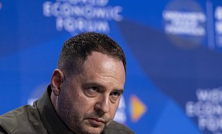 Die Ukraine arbeitet nach Angaben von Selenskyjs Stabschef Jermak an einer militärischen Komponente von Sicherheitsgarantien. (Archivbild) - Gian Ehrenzeller/KEYSTONE/dpa Die Ukraine arbeitet nach Angaben von Selenskyjs Stabschef Jermak an einer militärischen Komponente von Sicherheitsgarantien. (Archivbild) - Gian Ehrenzeller/KEYSTONE/dpa