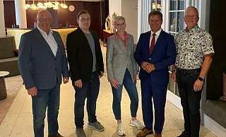 Markus Bömelburg (v. l.), Dennis Niedermark, Marion Ewers, Michael Stickeln und Torsten Hegener. - FDP