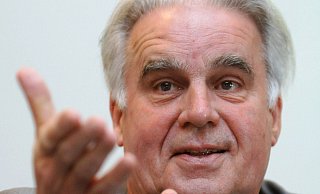 Uwe Pörksen im Alter von 90 Jahren gestorben (Archivbild) - Arne Dedert/dpa