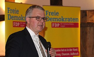 Womöglich war das Lob von Frank Schäffler über seinen thüringischen Parteifreund Thomas Kemmerich ein wenig verfrüht. - Peter Steinert