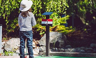 Der niedrige Inzidenzwert in Bielefeld lässt auf eine baldige Aufhebung der Corona-Notbremse hoffen. Dann wären auch wieder Freizeitaktivitäten im Freien erlaubt - zum Beispiel Minigolf. - Symbolbild: Pixabay