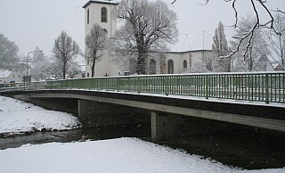 Die Brücke über die Altenau in Etteln wird über Monate saniert. Dafür ist laut Kreis Paderborn eine Vollsperrung notwendig. - Johannes Büttner Die Brücke über die Altenau in Etteln wird über Monate saniert. Dafür ist laut Kreis Paderborn eine Vollsperrung notwendig. - Johannes Büttner