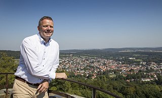 Landtagsabgeordneter Matthias Goeken pendelt zwischen seinem Wahlkreis und der Landeshauptstadt Düsseldorf. - sabrinity.com