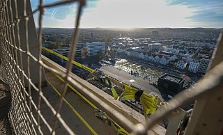 Blick vom Telekom-Hochhaus hinunter auf die "Betonwüste" Kesselbrink. - Andreas Zobe