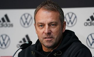 Will den Fokus auch auf die Arbeit in den Clubs legen: Bundestrainer Hansi Flick. - Foto: Marcus Brandt/dpa/Archivbild