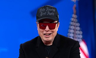 Tech-Milliardär Elon Musk hat die Wikipedia schon lange im Visier. (Archivbild) - Jose Luis Magana/AP/dpa