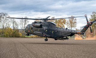 Ein CH-53-Hubschrauber der Bundeswehr bei der Landung (Symbolbild). - Neue Westfälische