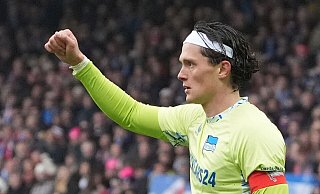 Sieg zum Geburtstag: Fabian Reese beschenkt sich mit dem nächsten Dreier. - Marcus Brandt/dpa