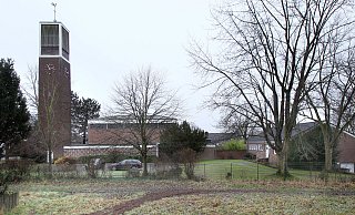 Die Täter waren an der Kreuzkirche unterwegs. - Frank-Michael Kiel-Steinkamp