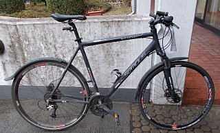 Wem gehört dieses Fahrrad? Aufgefunden wurde es Anfang August in Nordhemmern in der Straße "Detzkamp". Foto: Polizei Minden-Lübbecke - Eike J. Horstmann