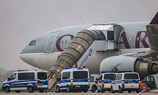 Im Juli startete von Leipzig/Halle aus der bisher zweite Abschiebeflug seit der Machtübernahme der Taliban 2021 nach Afghanistan. An Bord waren nach Behördenangaben 81 Straftäter. - Jan Woitas/dpa
