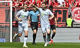Tjark Scheller bejubelt in der 20. Minute seinen Treffer zum 1:1. Der SCP-Innenverteidiger brachte sein Team damit auf die Siegerstraße. - Imago Images