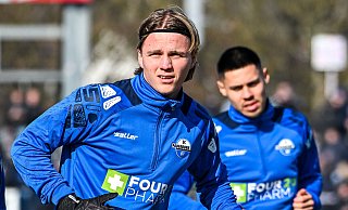SCP-Kapitän Felix Götze (vorne) und Vize-Kapitän Raphael Obermair sollen in der Länderspielpause ins Mannschaftstraining zurückkehren und im Heimspiel gegen Arminia ihr Comeback feiern. - Picture Alliance