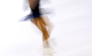 Die Deutsche Eislauf-Union kann die Entscheidung nachvollziehen, Russen und Belarussen für die Olympia-Quali unter strengen Auflagen zuzulassen. - Karl-Josef Hildenbrand/dpa