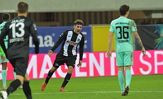 Mann des Tages: Ausgerechnet der erstmals für die Anfangself nominierte Christopher Lannert, in der Jugend für 1860 München am Ball, erzielte das 1:1 für den SC Verl.  - Jens Dünhölter