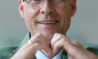 Sven-Georg Adenauer 2016 bei der Aktion "Gütersloh zeigt Herz". - Patrick Menzel