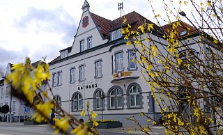 Die Pr. Oldendorfer Stadtverwaltung hat die Aktion „10 stehen zusammen“ ins Leben gerufen, um Corona-Hilfsangebote zu koordinieren. - Archivfoto: Heike von Schulz