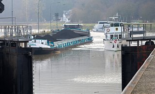 Staatssekretär Becht: Bei der Reparatur der Schleuse wurde schnell und professionell gearbeitet. - Thomas Frey/dpa