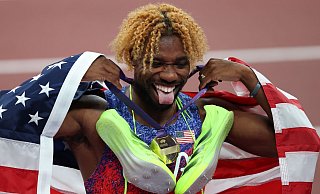 Noah Lyles ist zum vierten Mal in Folge Weltmeister über die 200 Meter. - Oliver Weiken/dpa