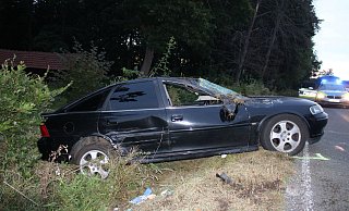 Infolge der Kollision überschlug sich der Opel. - Polizei Minden-Lübbecke