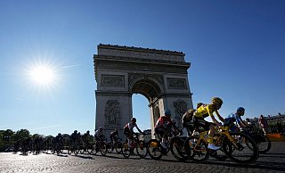  - Thibault Camus/AP/dpa