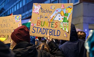 Merz\\\' Äußerungen lösten Proteste aus, finden aber auch viel Zuspruch. - Alex Talash/dpa
