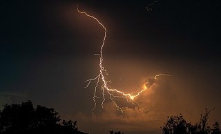 Beeindruckende Blitzgewitter wie diese erhellten den Nachthimmel über dem Kreis Minden-Lübbecke und sorgten für zahlreiche Einsätze der Feuerwehr. - (Symbolbild): Pixabay
