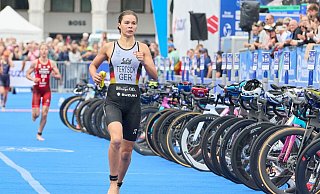 In China feiert Lisa Tertsch ihren ersten Sieg in der World Triathlon Championship Serie. - Georg Wendt/dpa