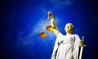 Die Zeugin eilte nach den Hilferufen prompt zum Tatort und verhinderte damit eine Vergewaltigung. - Picture Alliance