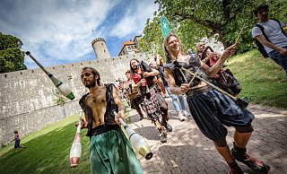 Das Sparrenburgfest ist eröffnet. - Mike-Dennis Mueller / www.mdm.photo