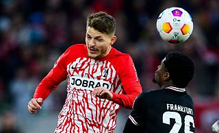 Florent Muslija vom SC Freiburg wurde für das Nations-League-Spiel des Kosovo auf Zypern aus dem Kader gestrichen. - Tom Weller/dpa