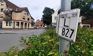 Noch ist er Landesstraße: Der Steinheimer Ring – hier and er Kreuzung Höxterstraße – soll zur Gemeindestraße herabgestuft werden. - Madita Schellenberg