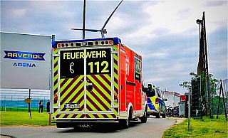 In Häger gab es am späten Samstagabend eine Schlägerei mit mehreren Beteiligten. Polizei und Rettungskräfte waren vor Ort. - Paul Brinkmann