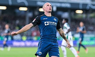 SCP-Stürmer Sven Michel ärgert sich in der Zweitligapartie in Münster über eine vergebene Torchance. - IMAGO/osnapix