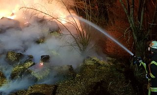 Die Brandursache ist bislang noch unklar. - Andreas Eickhoff