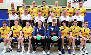 Vor einer anspruchsvollen Saison in der Handball-Regionalliga: das Team des CVJM Rödinghausen. - Andreas Gerth