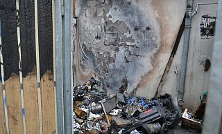 Das Feuer hat am Stadtkind alle Kühlaggregate zerstört und auch die darüber liegenden Fenster beschädigt. - Torben Stallmann