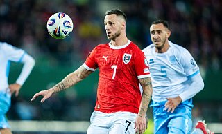 Ball und Tor stets im Blick: Österreichs neuer Rekordtorschütze heißt Marko Arnautovic. - Georg Hochmuth/APA/dpa